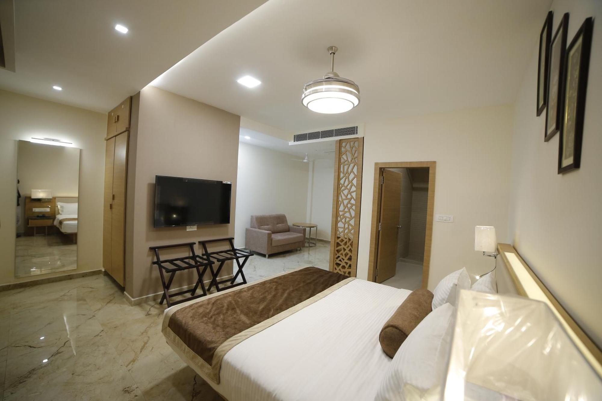 Hotel Annapurna De Royal Guntūr Buitenkant foto